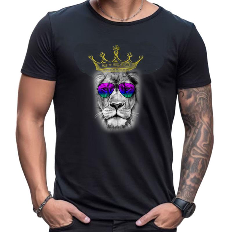 Summer King Summer Beach Lion Wearing Crown Lion Lovers Shirts For Women Men